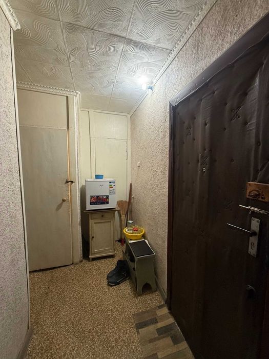 Продам 2 комнатную на 5мкр