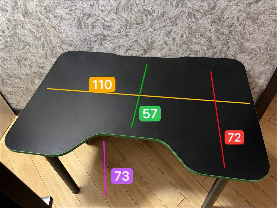 Продам компьютерный стол