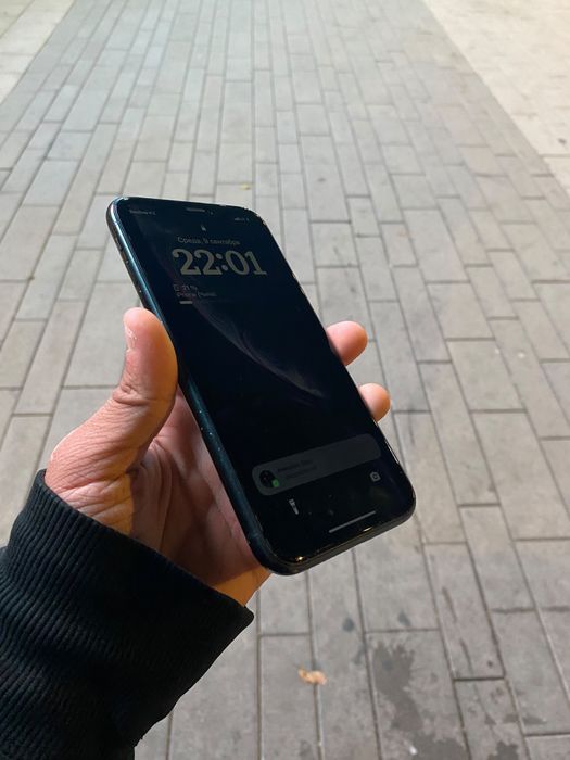Iphone xr айфонн
