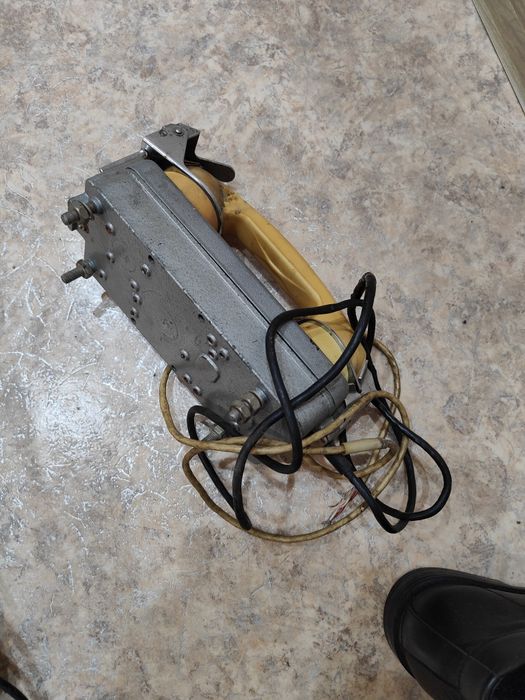 Телефон шахтный советских времён