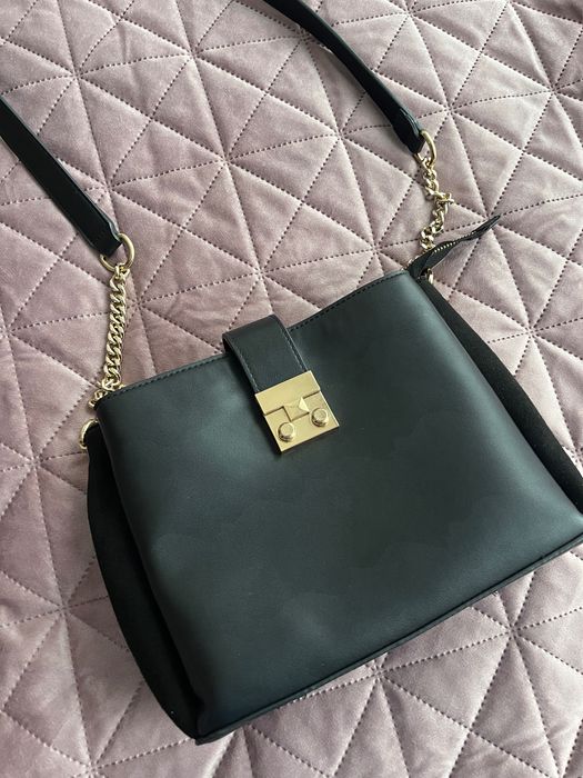 Малка черна чанта Parfois