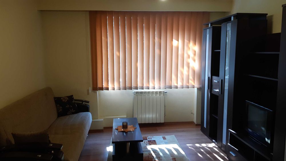 Apartament de închiriat