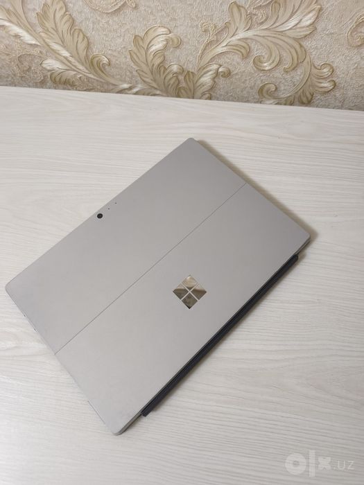 Microsoft Surface Pro 6