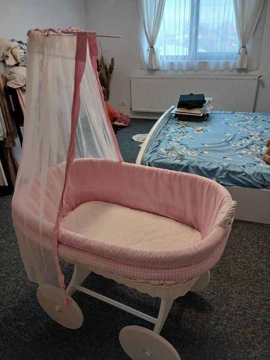 Patut roz pentru bebe