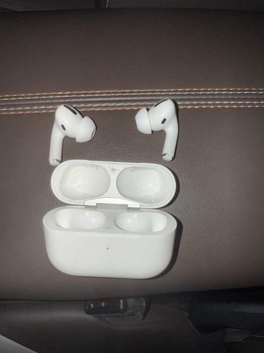 Продам наушники airpods Pro