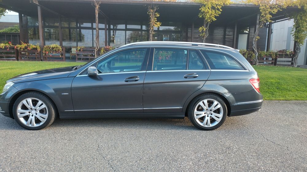 MERCEDES-BENZ C-Class 2010 — imagine 4