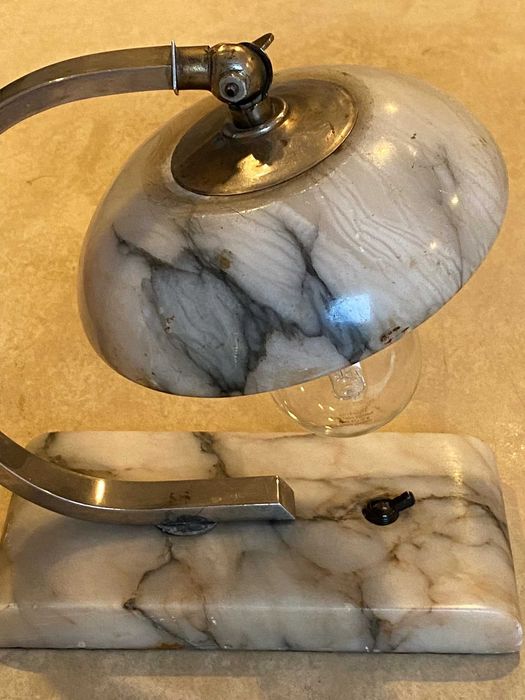 Veioza Art Deco anii 1940