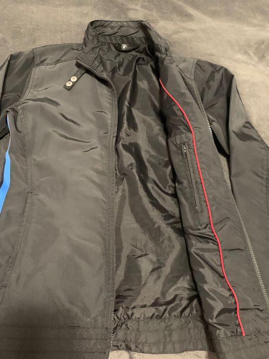 Продавам оригинално яке на BMW, размер S