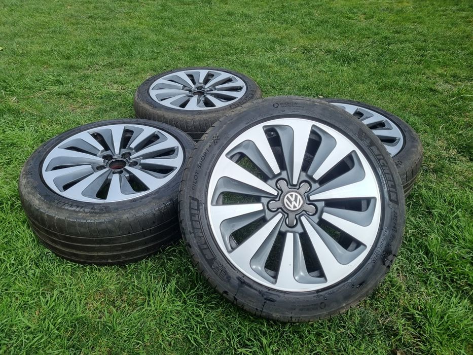 Jante originale Audi R17 8J