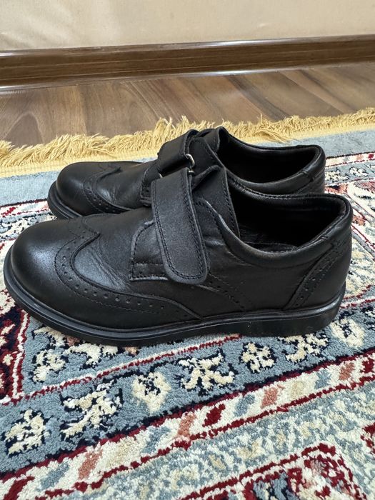 Продам кожаную обувь