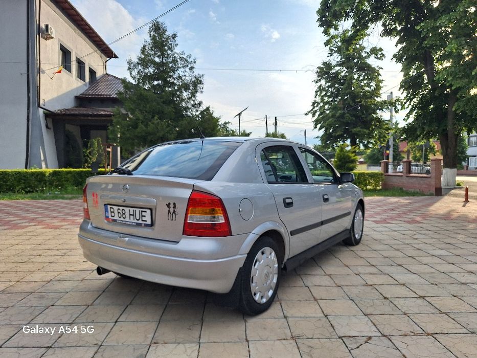 OPEL Astra 2008 — imagine 4
