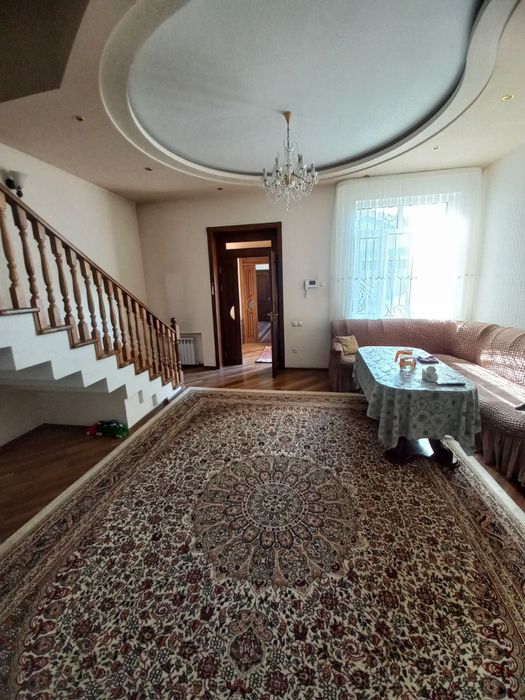 Продажа участка 2,4 сотих, 5 хона, санузел Бодомзор 5