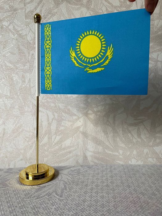 Железные Подставки для флажков