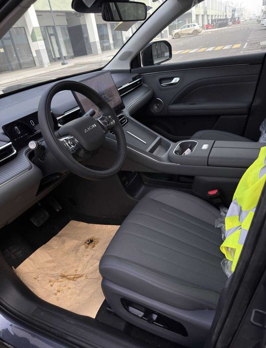 gac aion i60 gibrid va elektor