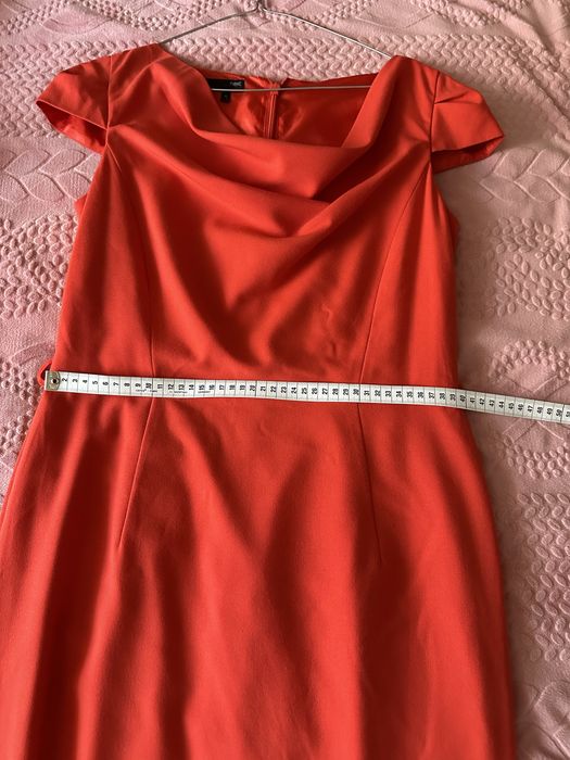 Vand rochie midi
