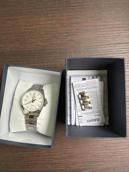 De vanzare ceas casio EFV 110D-AVUEF