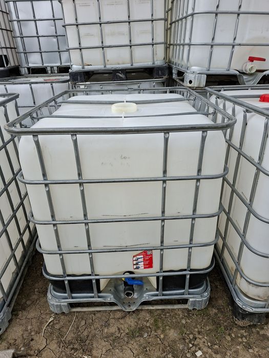 Rezervor,bazin apă 1000 litri ibc
