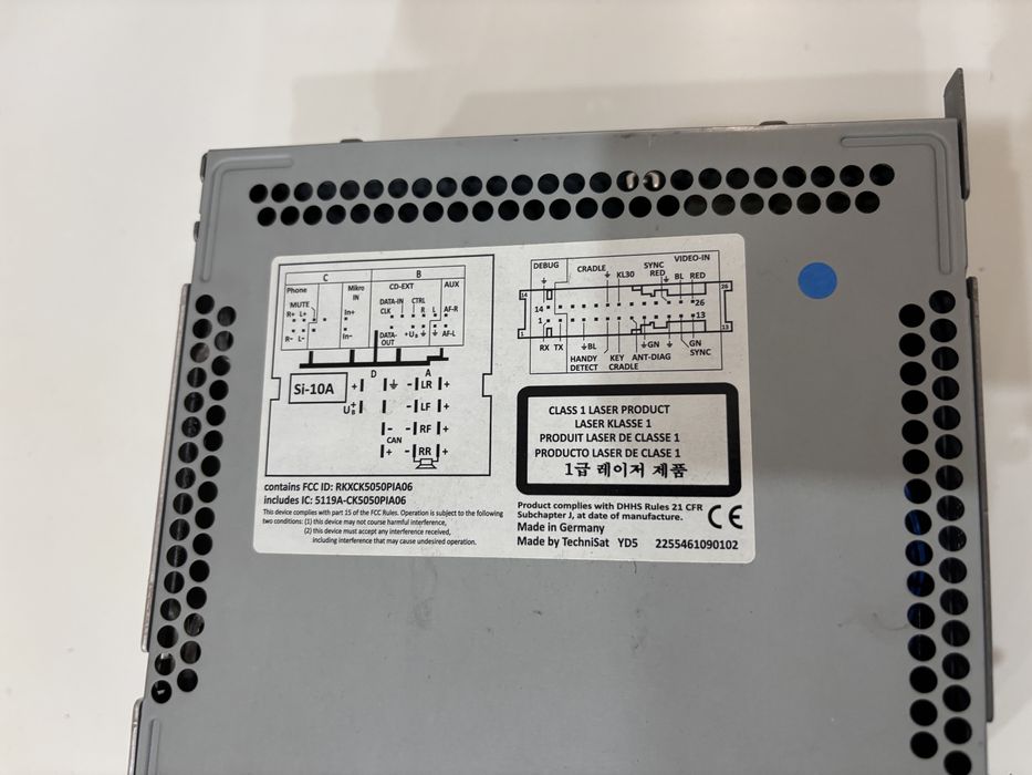 VW RNS315 Оригинална навигация  - България + ПОДАРЪК Bluetooth адаптер
