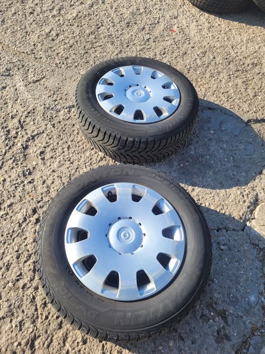 Vand anvelope de iarna complete 195/65/15