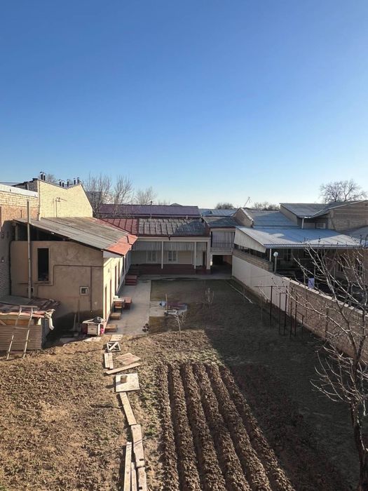 Uy sotiladi yengi toshmi