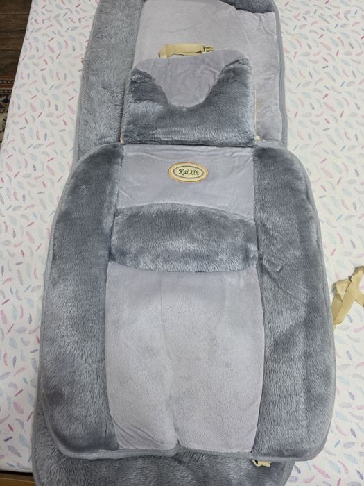 Продам чехлы на зиму и полик