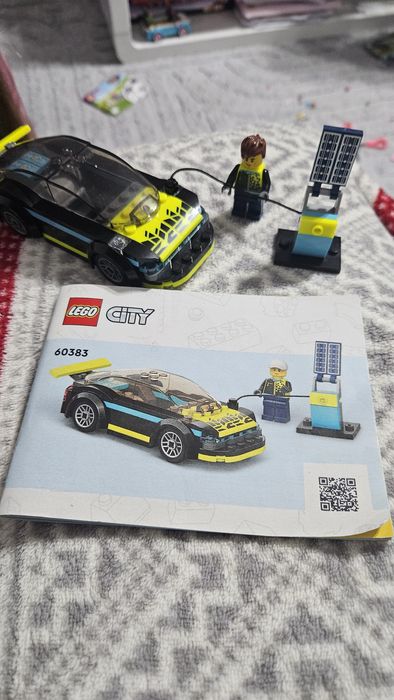 Lego City 60383 complet