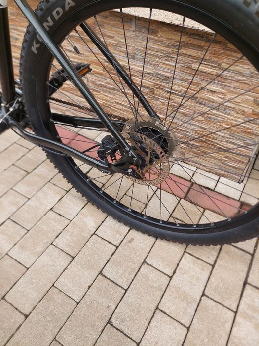 Bicicletă GIANT și WHITE bărbătească/ damă  roți 29