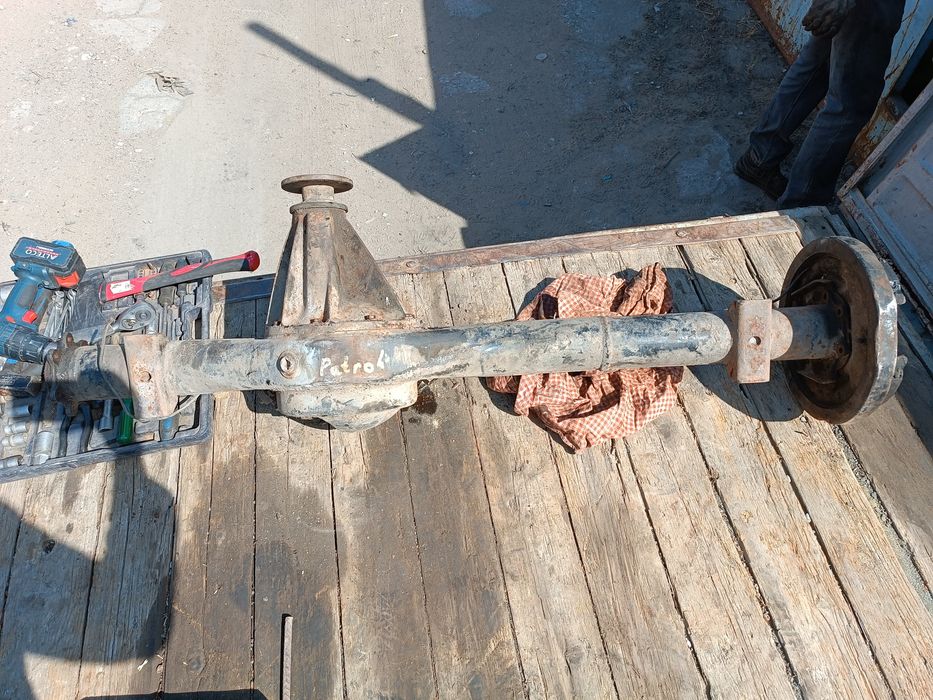 Задний мост патрол 160