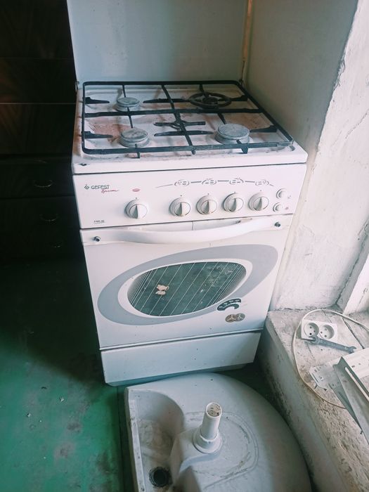 Продается газ плита