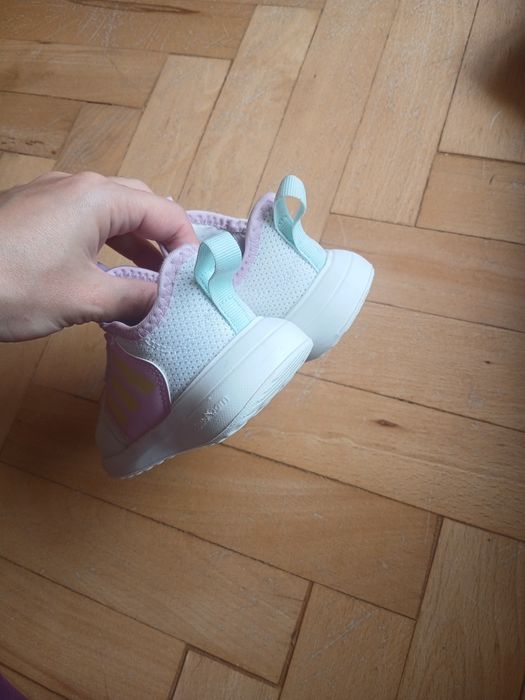 Маратонки Adidas