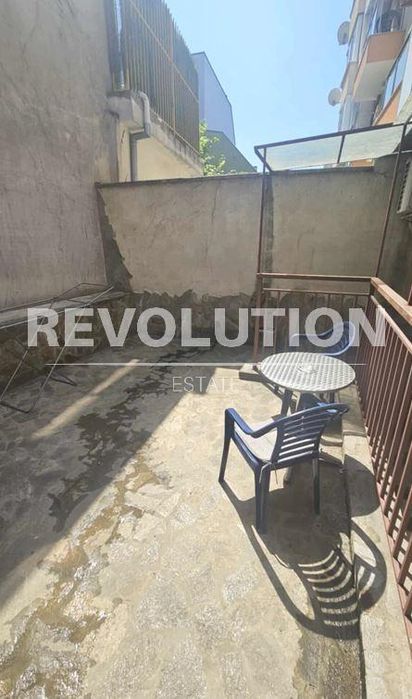 Дава се под наем Двустаен апартамент в Варна, Гръцка махала - 75 кв.м за 430 € - Снимка #7