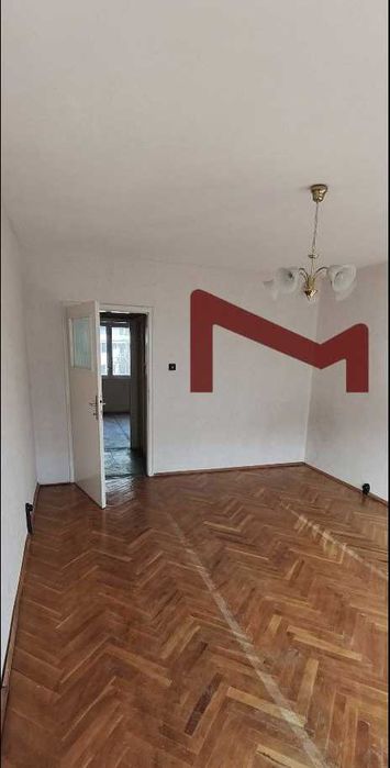 Продава се Четиристаен апартамент в Варна, Левски - 80 кв.м за 1013 €/кв.м - Снимка #11