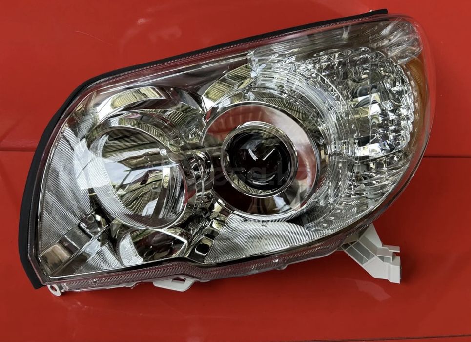 Новые линзы от ресталинг фар toyota 4 runner