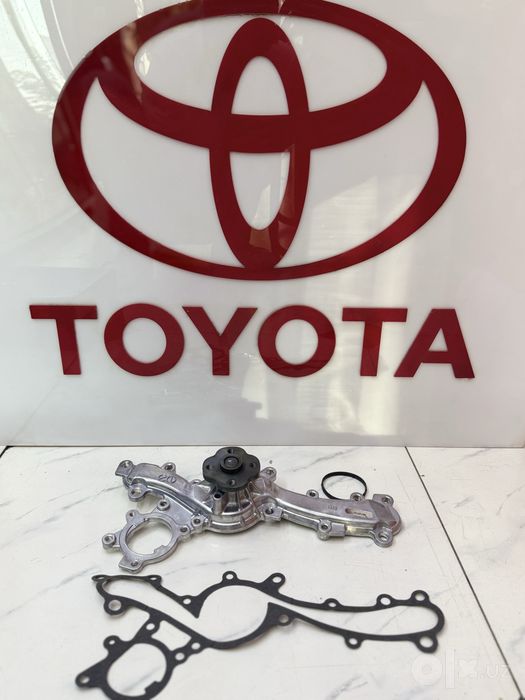 Помпа водяная 2GR EF Toyota Camry 70, Highlander, Lexus RX450