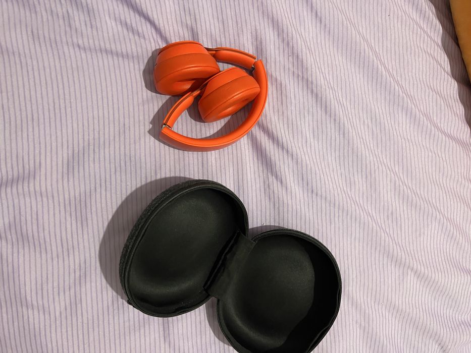 apple beats solo pro