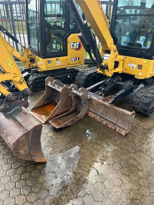 Miniexcavator caterpillar 303.5 next gen