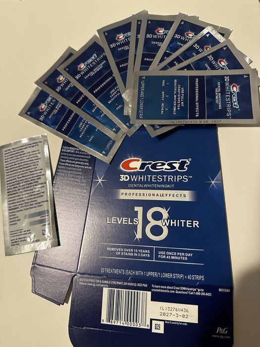 Cutie intreaga cu benzi Crest 20 plicuri (40 benzi)