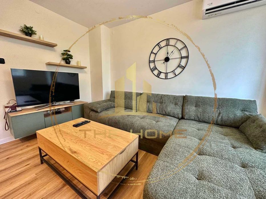 Дава се под наем Четиристаен апартамент в Варна, Лятно кино Тракия - 101 кв.м за 1350 € - Снимка #1