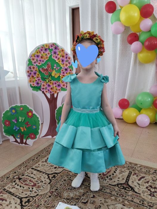 Продам детские платья