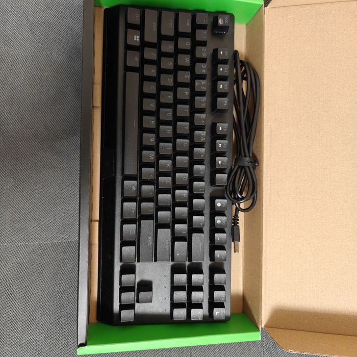 Razer BlackWidow V3 TKL + Razer Basilisk V3 (Пълен комплект с кутии)