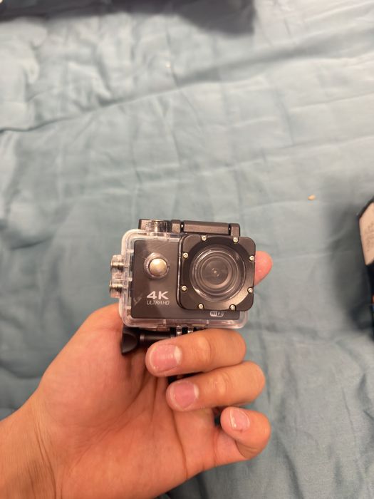 Action camera sotiladi !