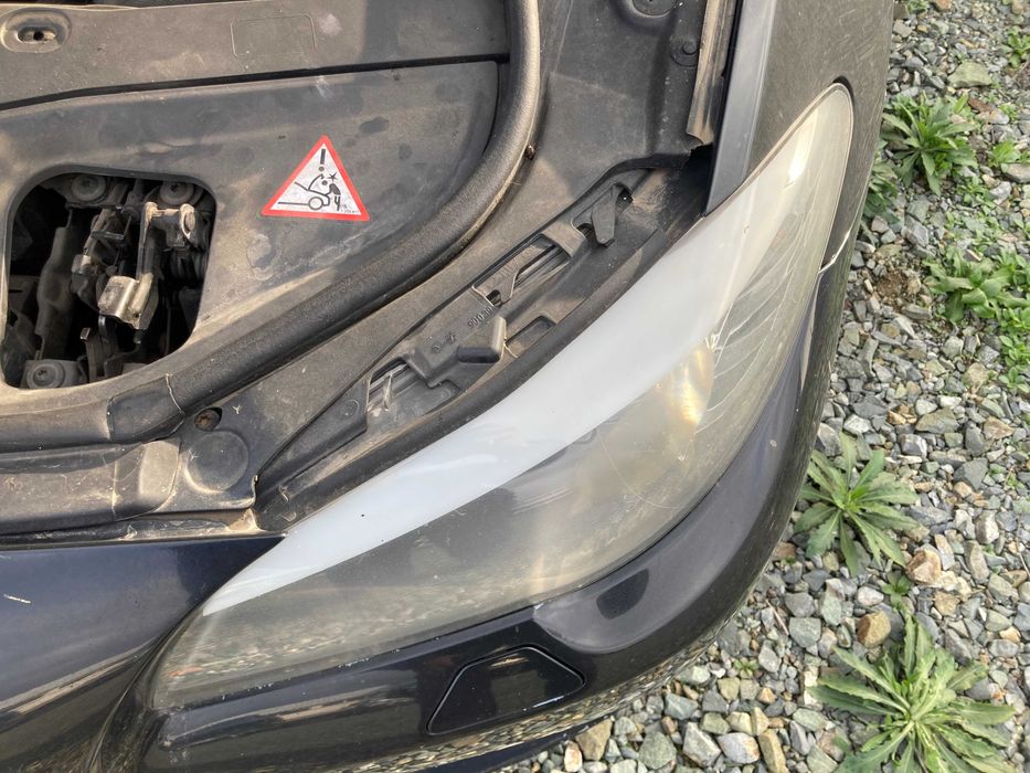 фар фарове ляв десен бмв ф10 ф11 bmw f10 f11