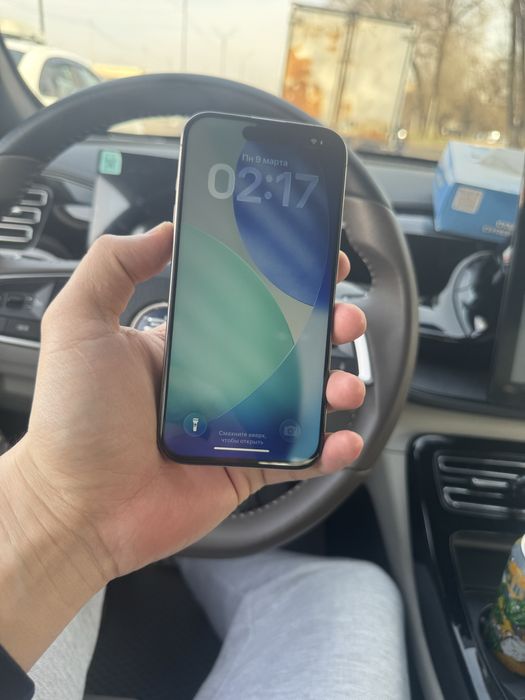 Айфон 15про в хорошем состоянии