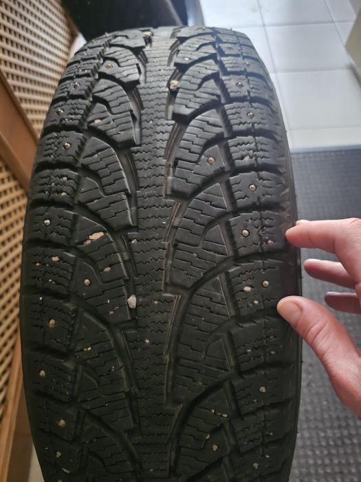 225/60/18 hankook