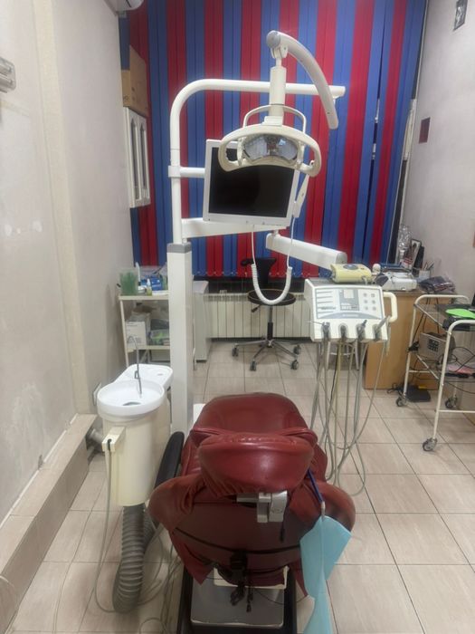 Стоматологическое  кресло