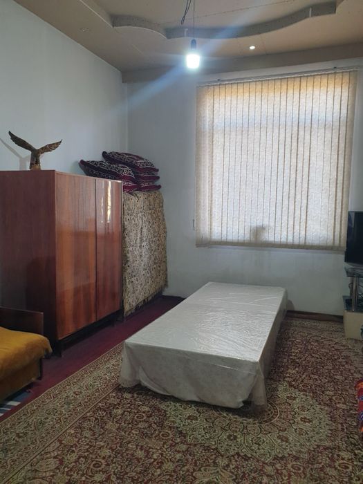 Еш Ленинчи, кичкина иттифок, 8 сотик ховли