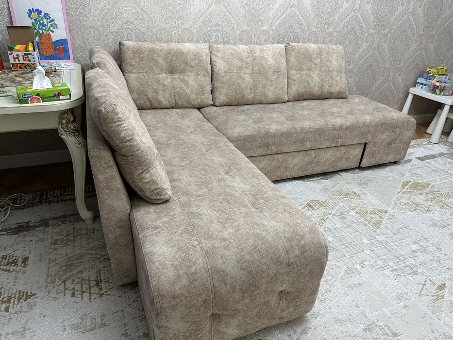 Диван: продается диван б/у