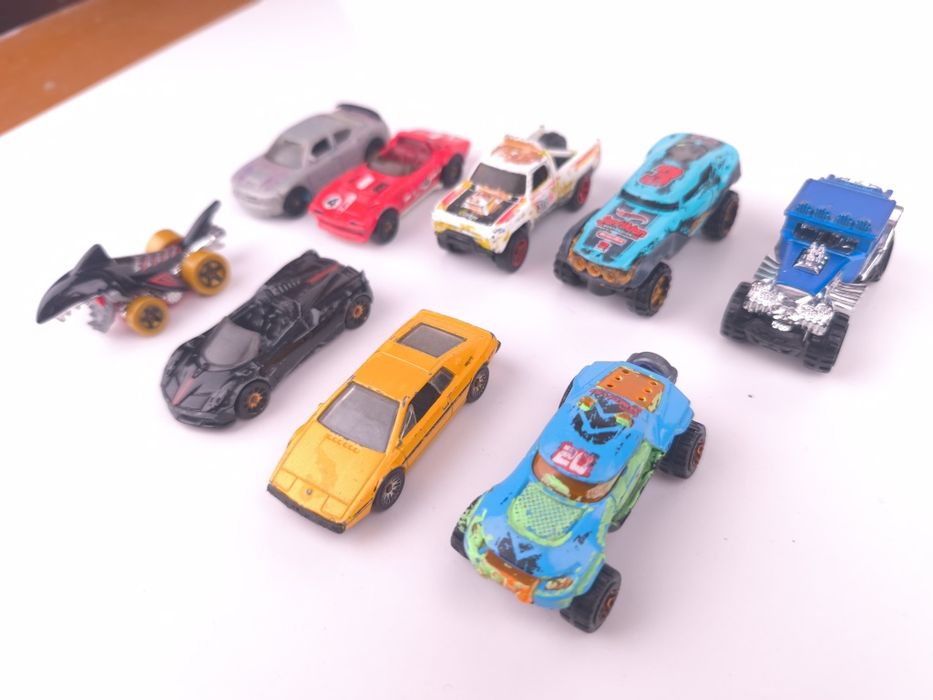 Продам машинки Hot Wheels