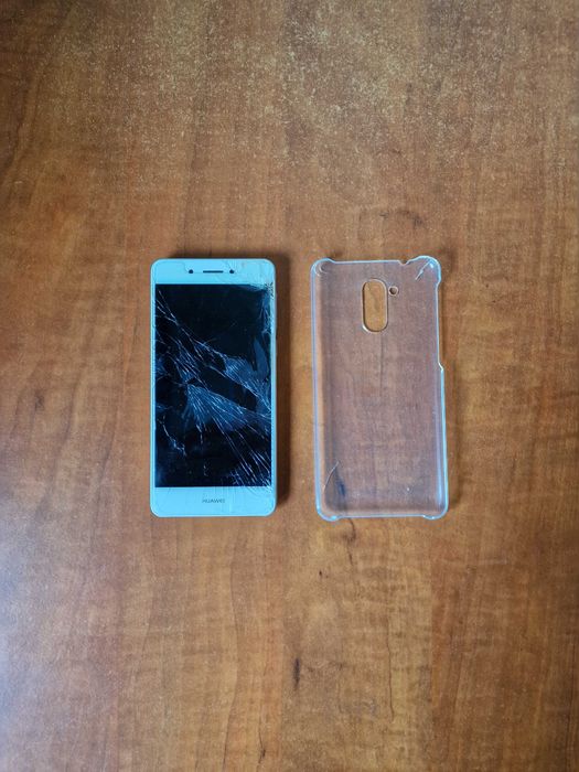 Huawei Nova Smart(DIG-L21)