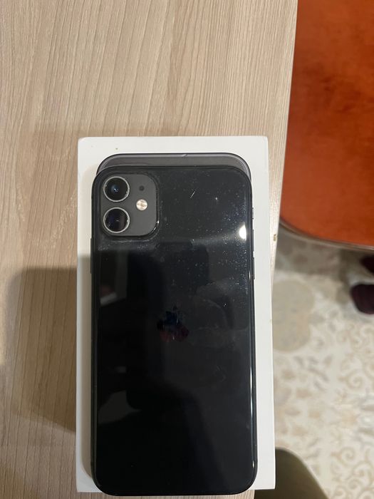 iPhone 11 (Акб 100%, 128 Гб)